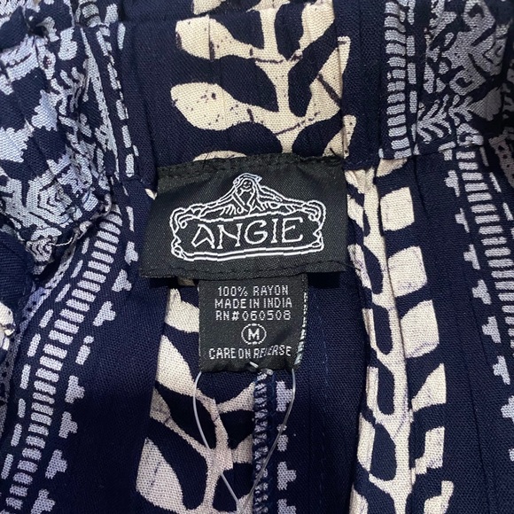 Pants - Picture 2 of 4